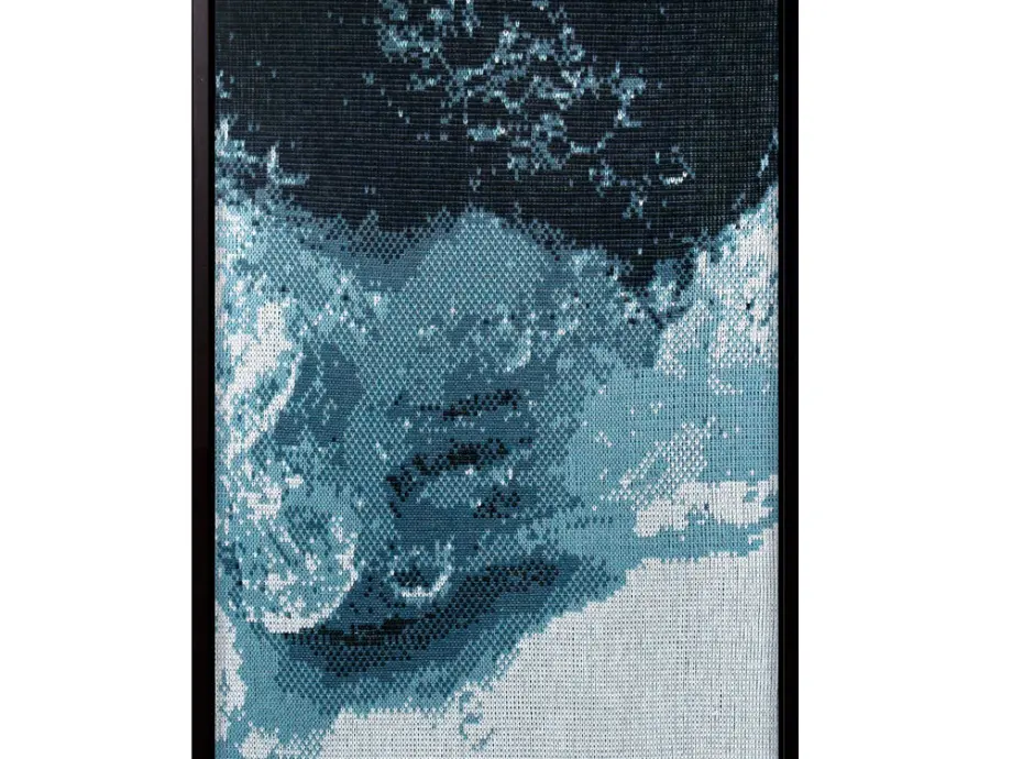 <em>Baumwolle / Stricktechnik 60 x 103  cm</em>